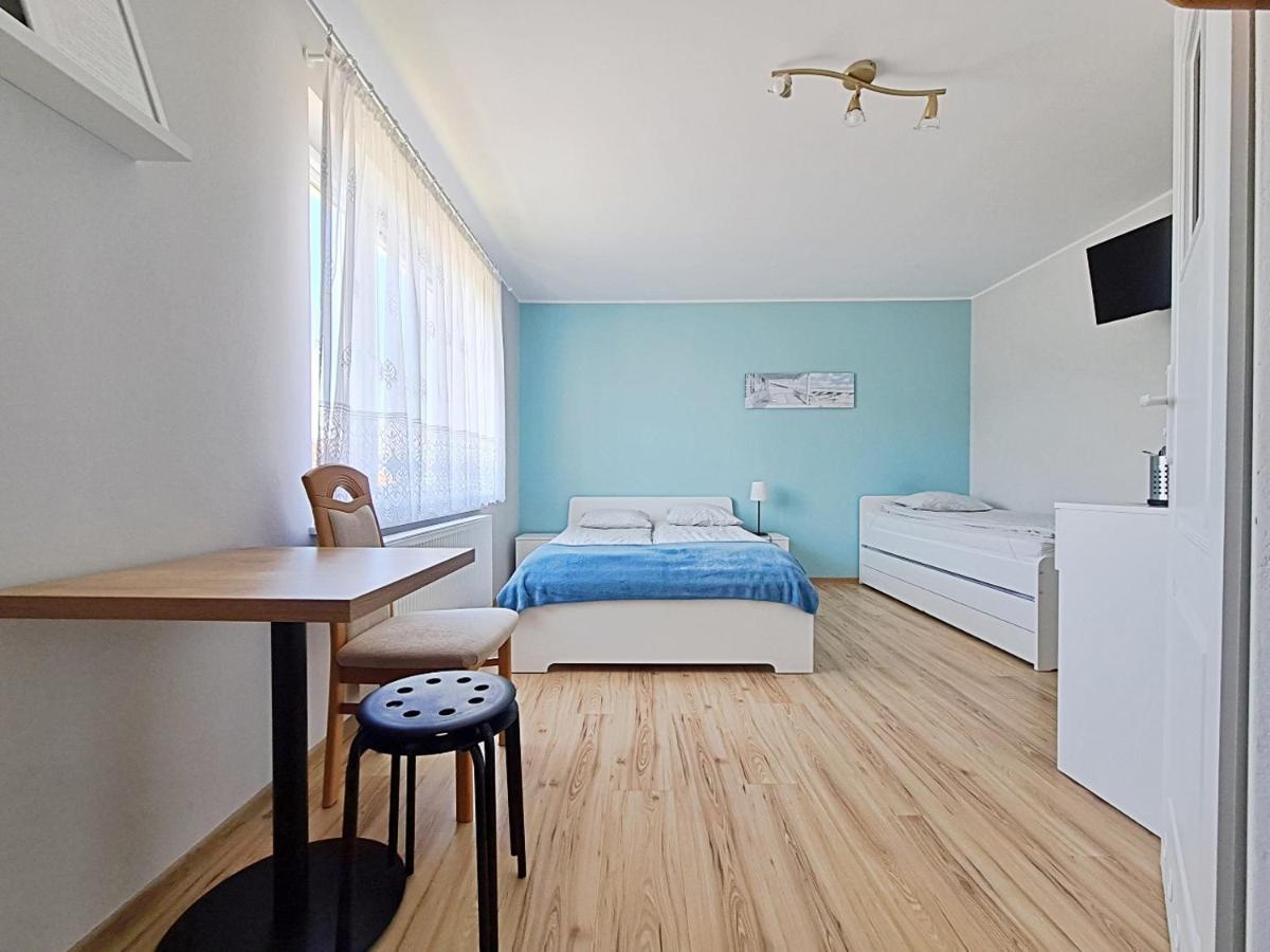 Chatka Morska 3 Apartment Karwia Exterior photo