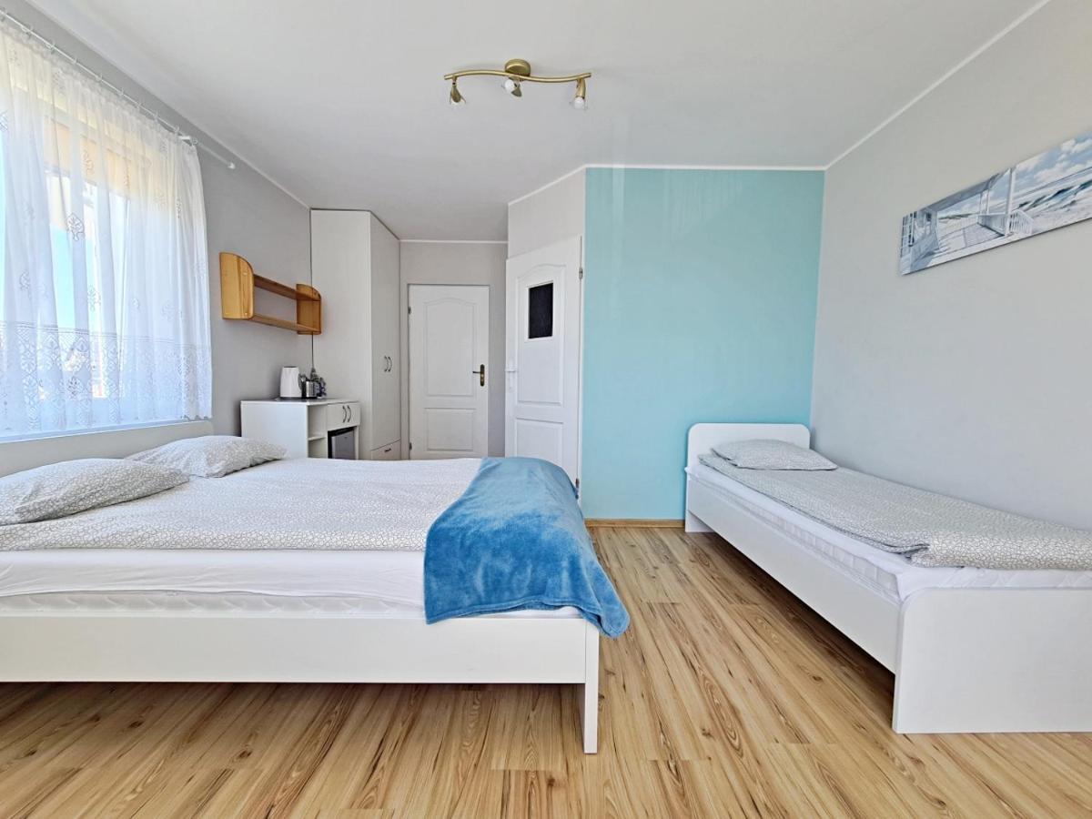 Chatka Morska 3 Apartment Karwia Exterior photo